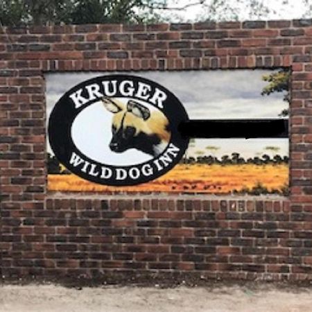 Kruger Wild Dog Inn マールロス・パーク エクステリア 写真